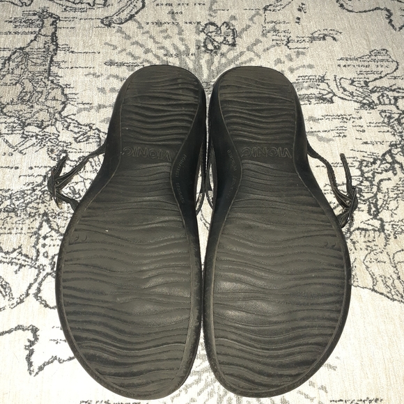 Vionic Sandals - Picture 3 of 3